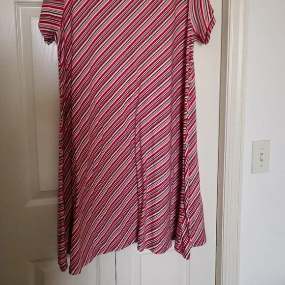 EUC Allison/Brittney Women's 1X Striped T-Shirt Dress - Picture 3 of 6